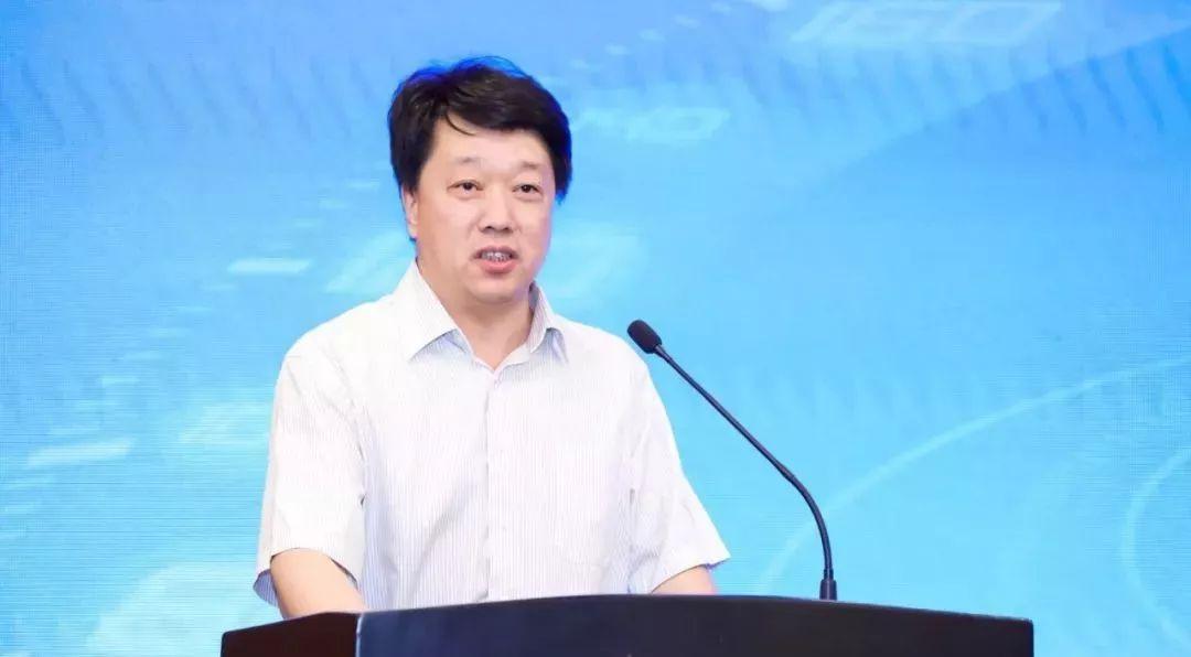 华域汽车股票股吧的日常故事与观察