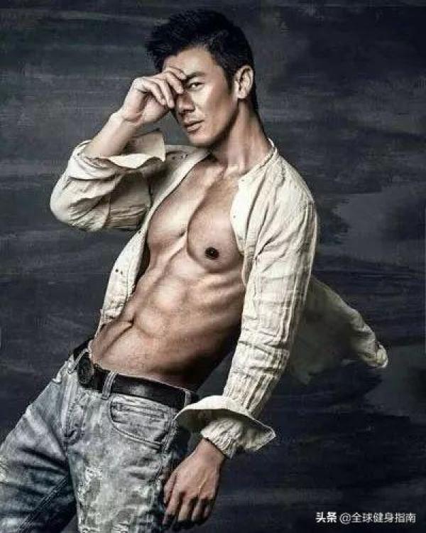 男演员肌肉的温馨日常与友情纽带——探寻肌肉男的情感世界与友情力量